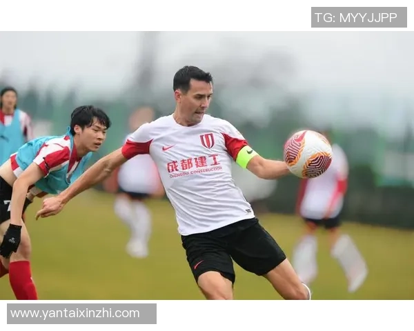 前教练呼吁简化VAR规则以恢复足球比赛的乐趣与公平性 前教练呼吁简化VAR规则以恢复足球比赛的乐趣与公平性